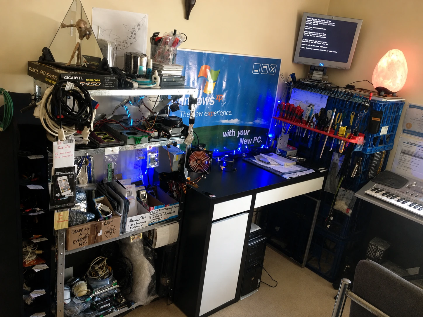 WhitePointerNet's early technology workspace at Soldiers Road, Jannali, in 2014.